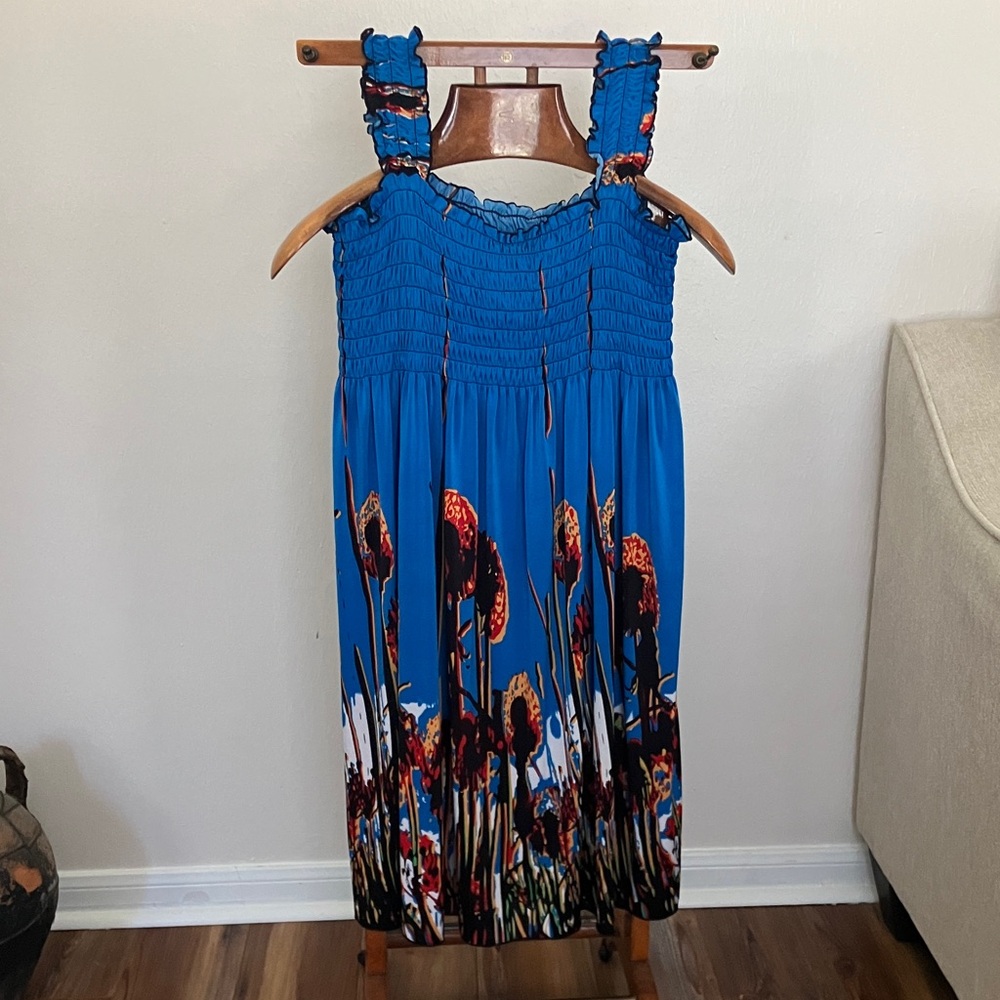 WinWin Blue Floral Dress